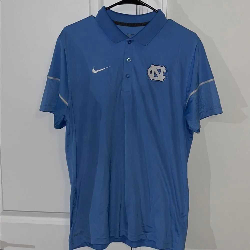Nike UNC North Carolina Tar Heels Dri Fit polyester Tennis Polo golf shirt M